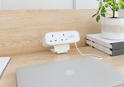 Triones British Power Plug  is a Compact and Portable Power Strip